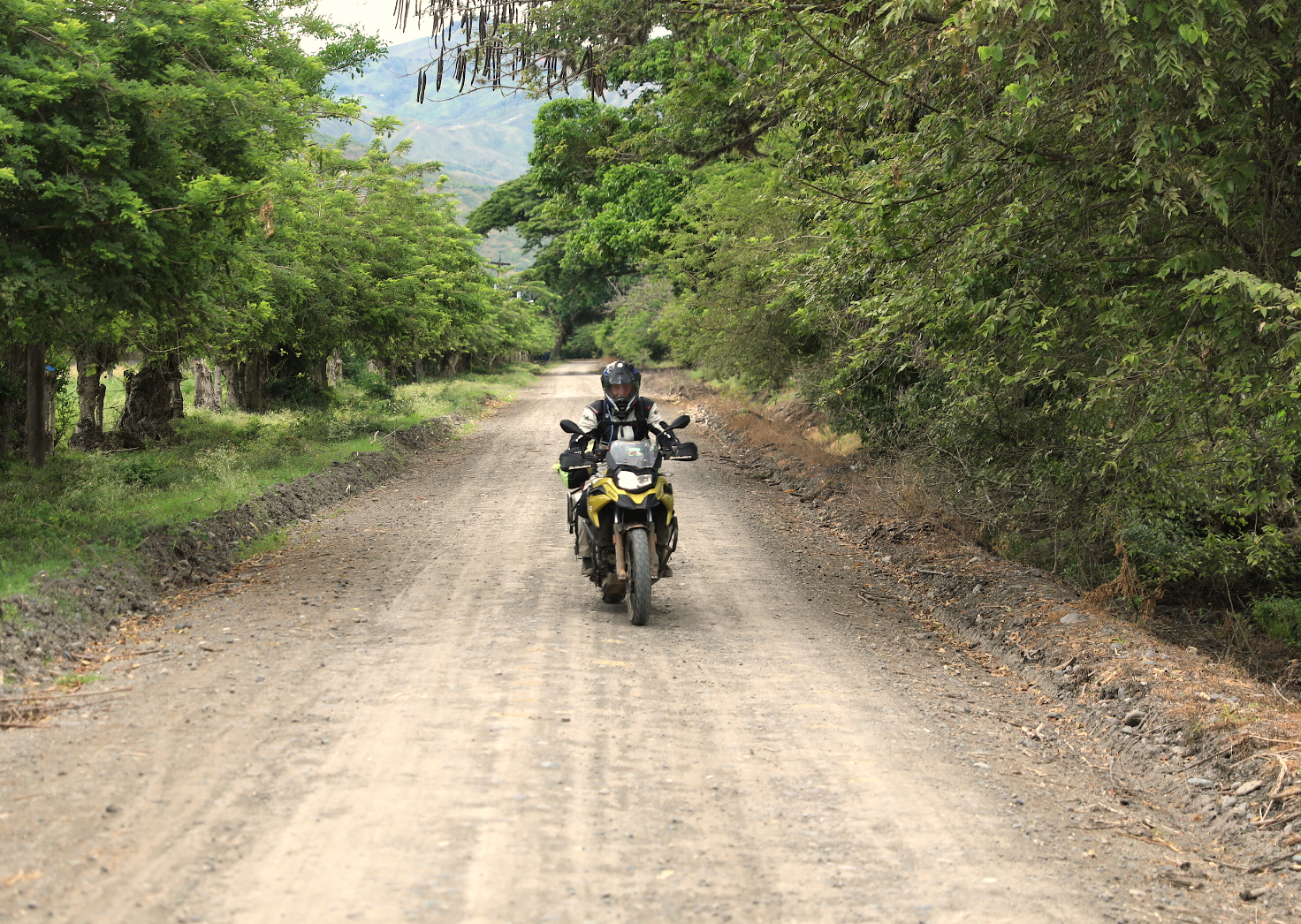 Das Anden und Pampa Motorradabenteuer führt uns über die Piste