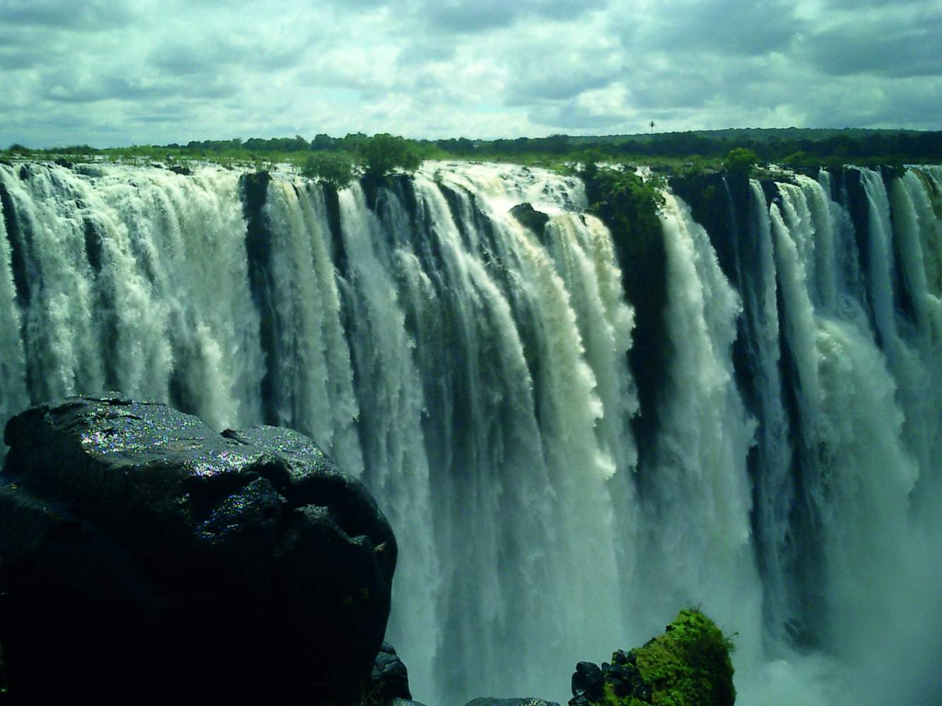 Viktoriafälle auf der Camping und Lodge Rundreise in Sambia