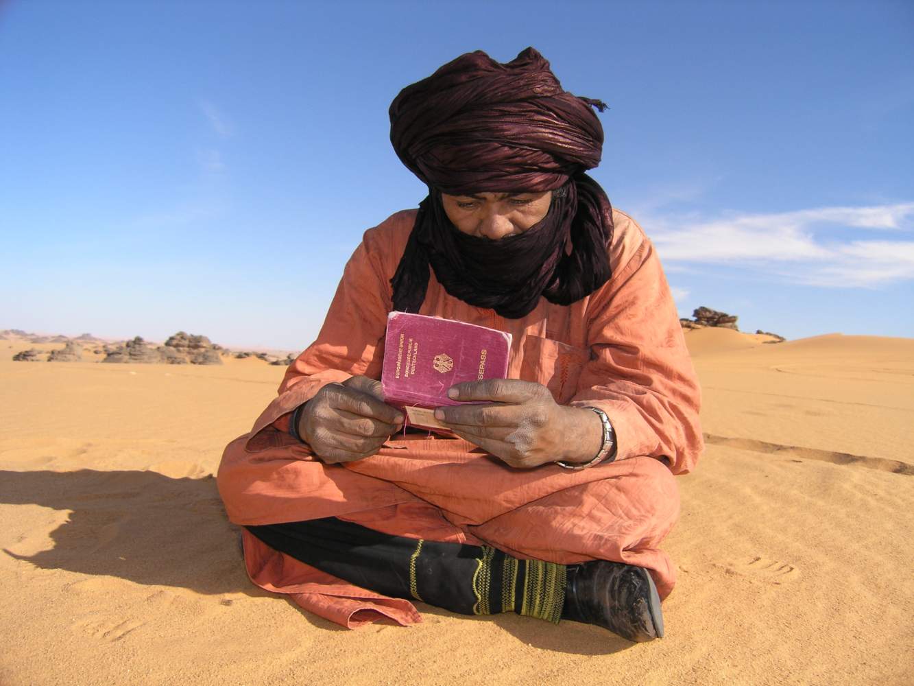 Auf der Libyen Expedition 2003 war der Touareg verblüfft wieviel Länder ein Mensch bereisen kann