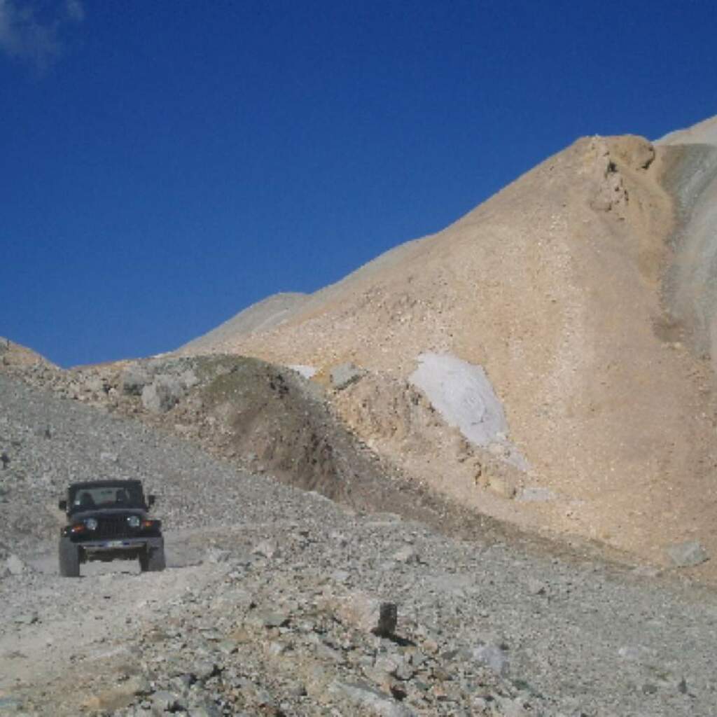 Offroad-Reisen Europa Colle Vergangenheit Abenteuer